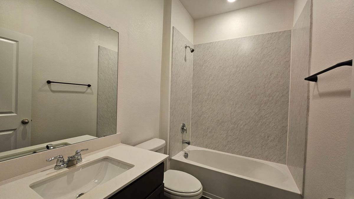House for rent at 813 Fueller Dr, Aubrey, TX 76227