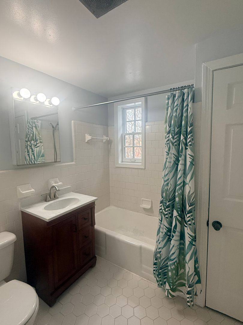Condo for rent at 1814 W Abingdon Dr, Alexandria, VA 22314