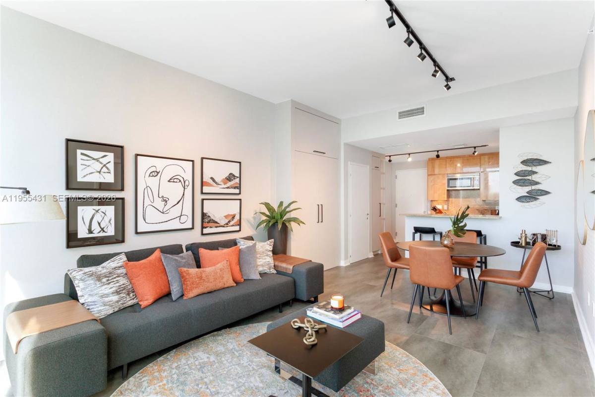 Apartment for rent at 50 S Pointe Dr, Miami Beach, FL 33139