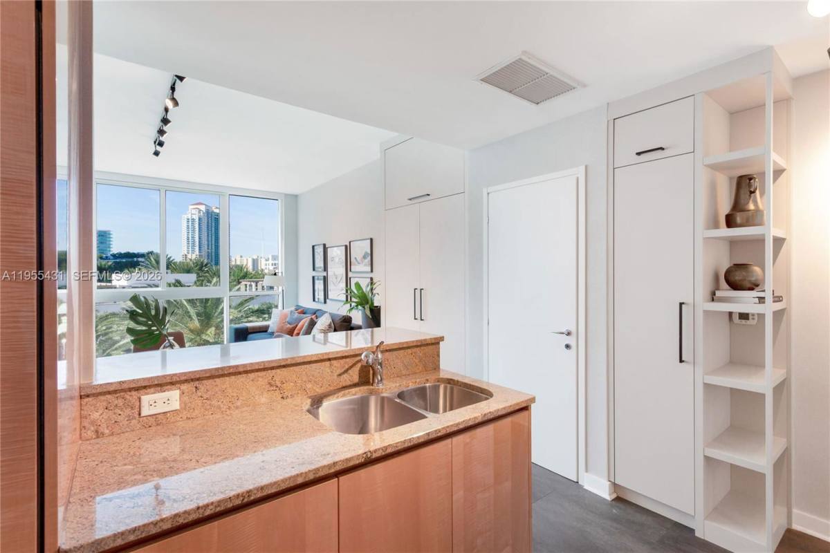Apartment for rent at 50 S Pointe Dr, Miami Beach, FL 33139
