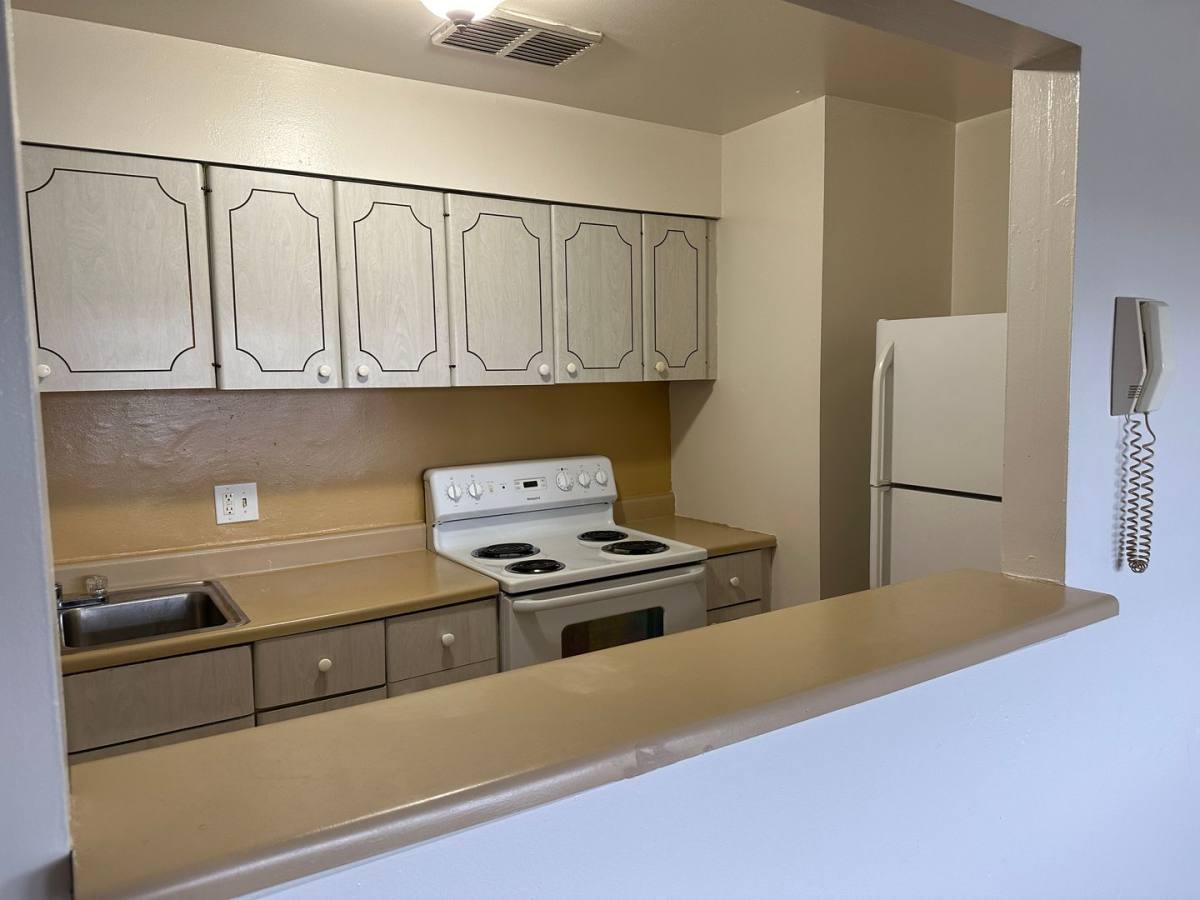 Apartment for rent at 20 Southwoods Ave, Youngstown, OH 44512