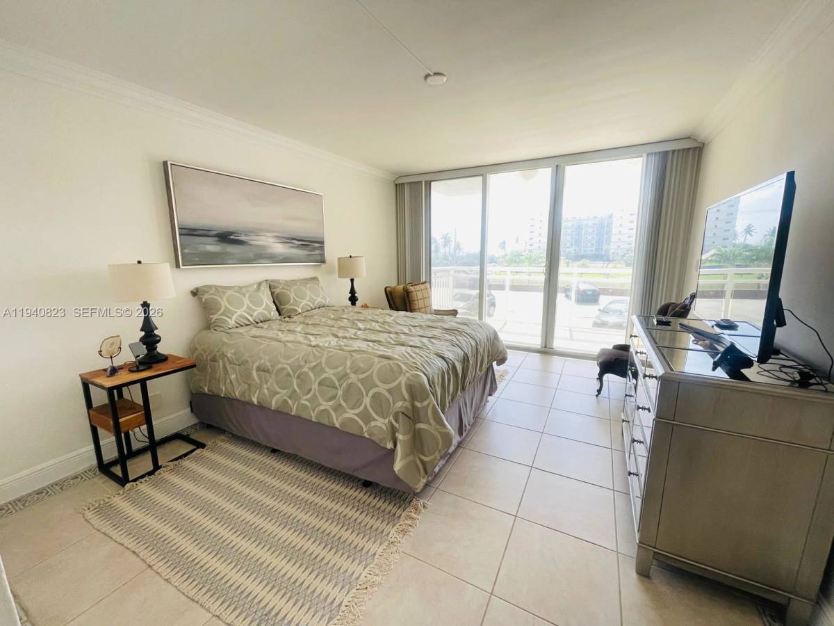 Condo for rent at 1600 S Ocean Dr, Hollywood, FL 33019