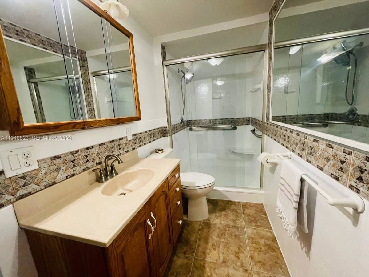 Condo for rent at 1600 S Ocean Dr, Hollywood, FL 33019