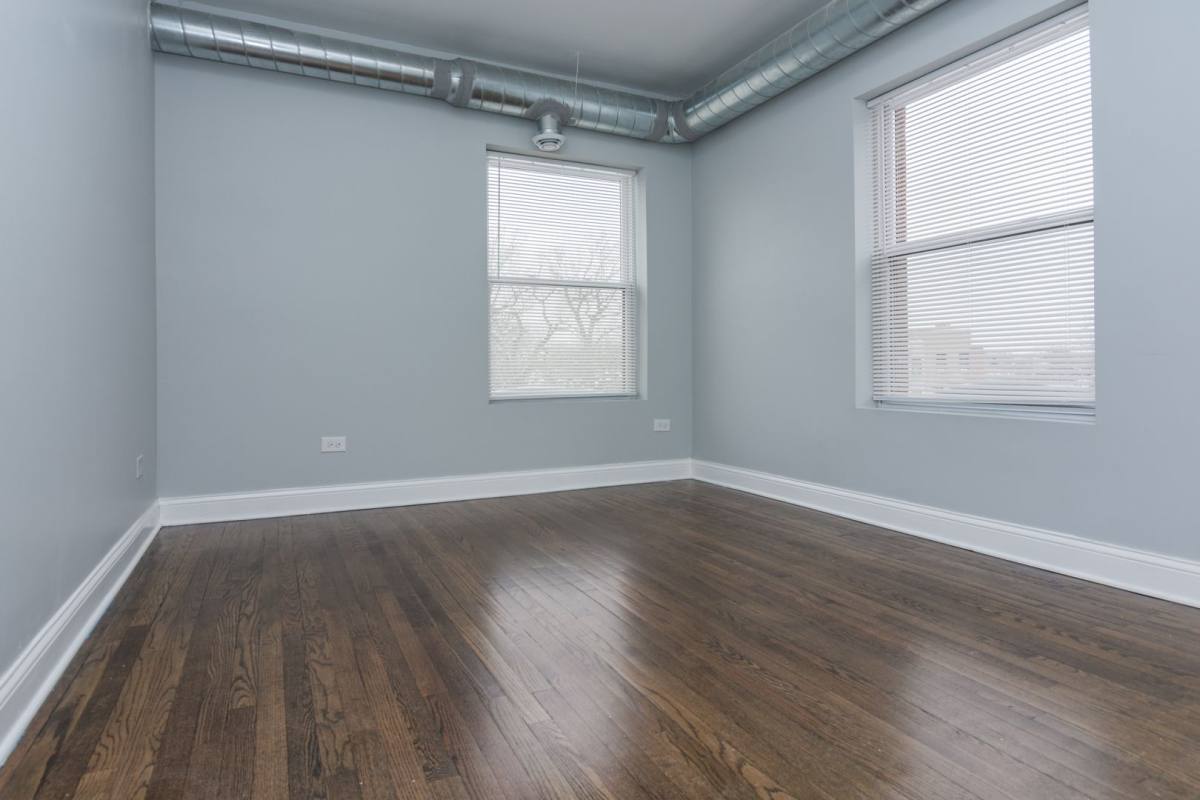 Apartment for rent at 6429 S Stewart Ave, Chicago, IL 60621