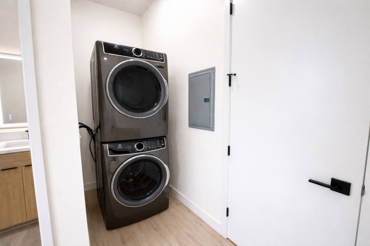 Apartment for rent at 1613 Burton St, San Diego, CA 92111