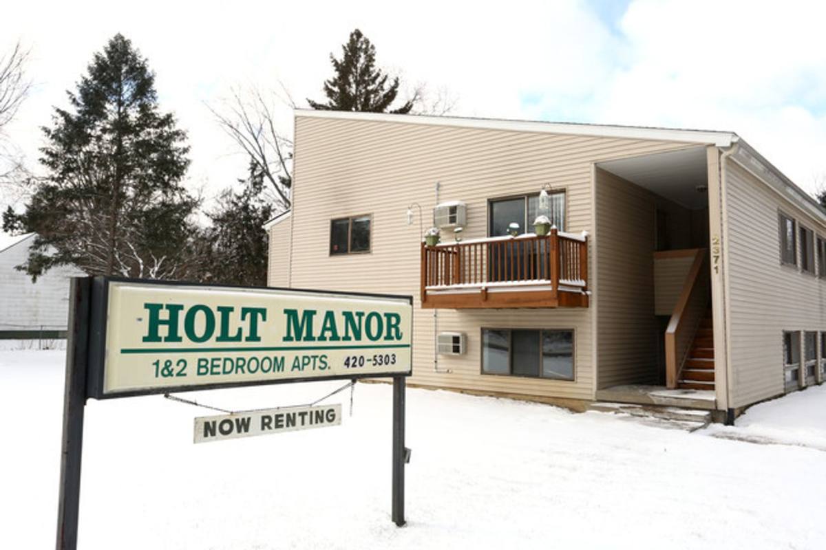 Apartment for rent at 2371 Aurelius Rd, Holt, MI 48842