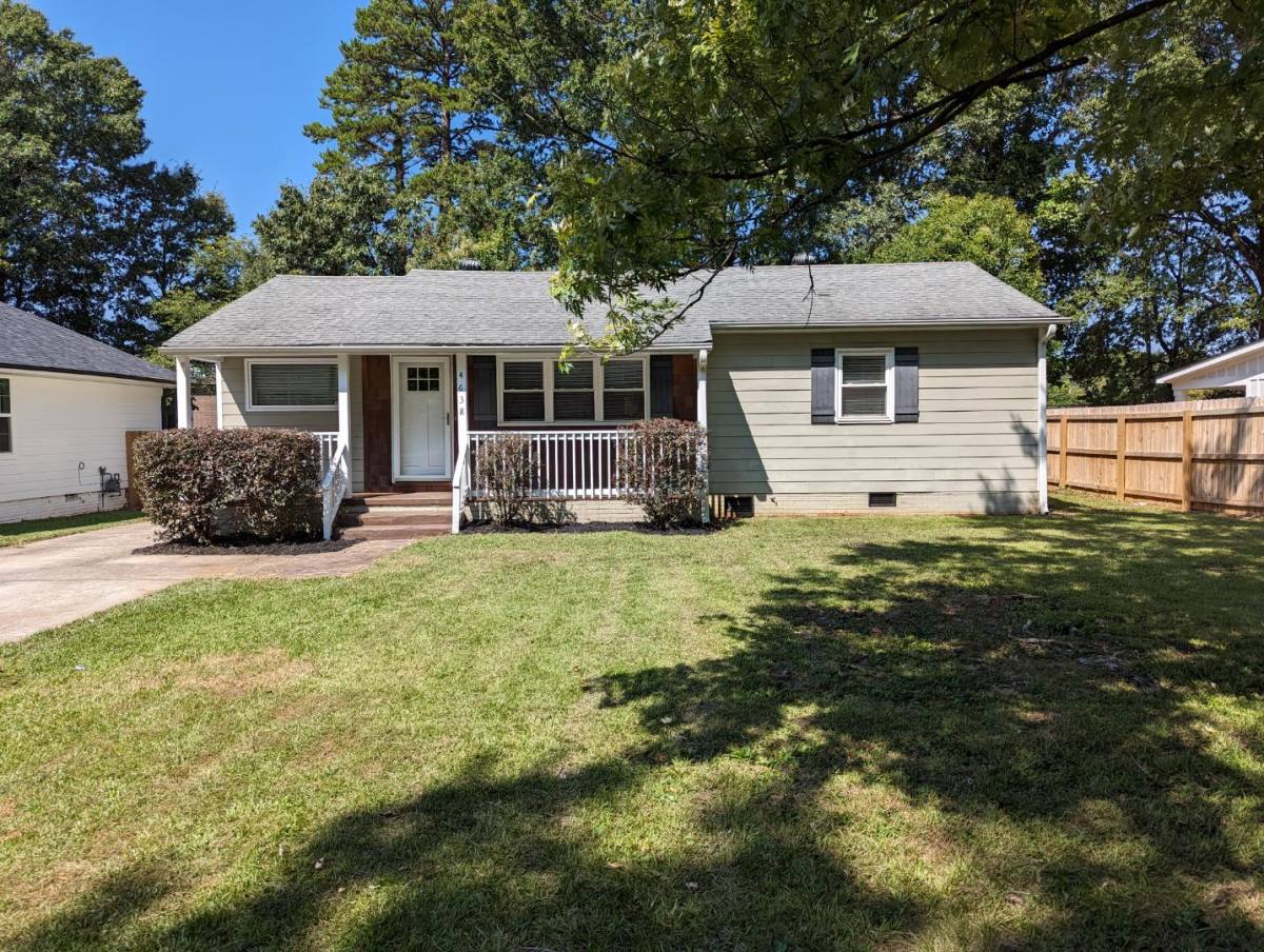 House for rent at 4638 Connecting Rd, Charlotte, NC 28209