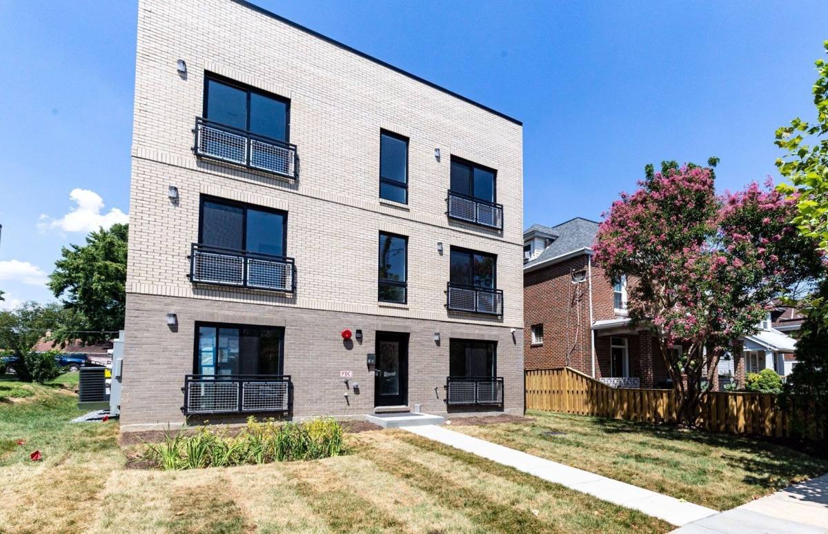 Apartment for rent at 1904 Irving St NE, Washington, DC 20018