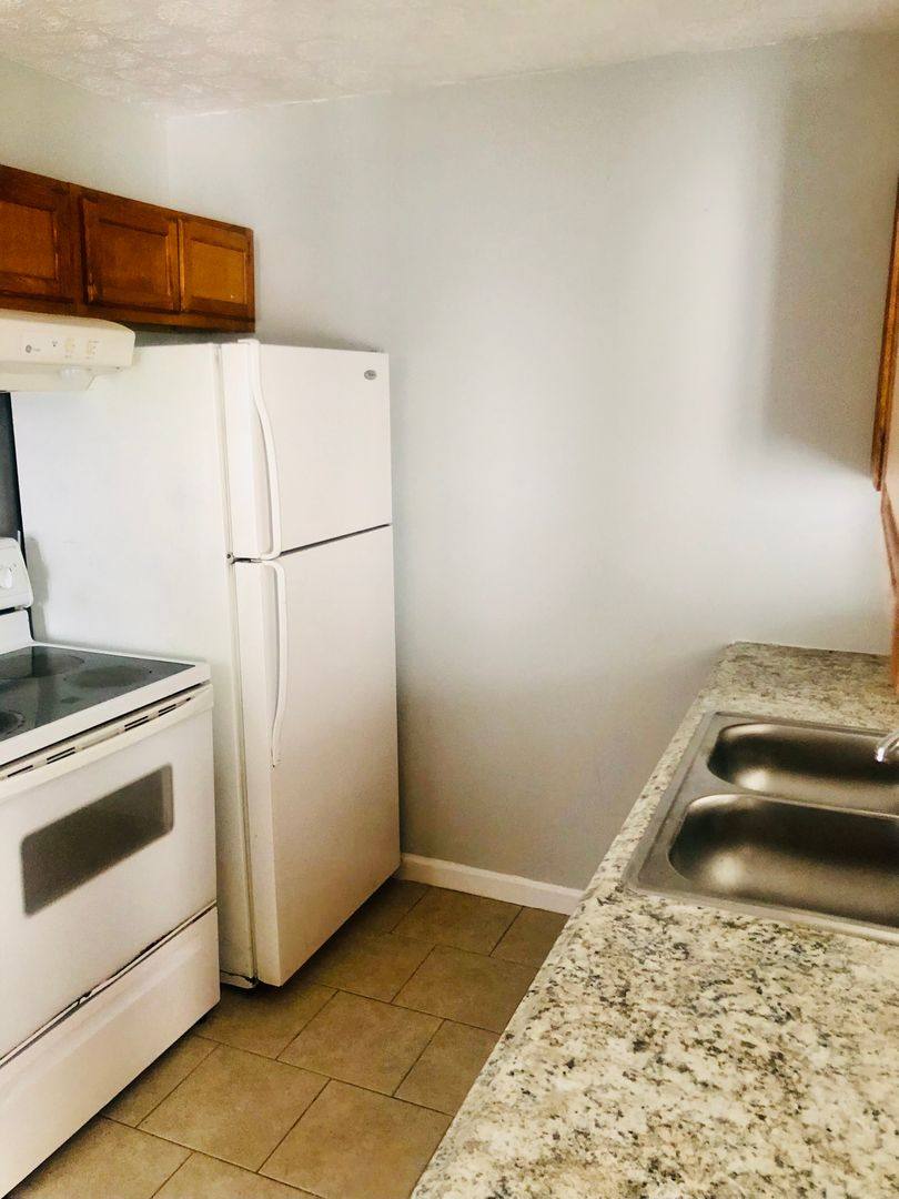 Apartment for rent at 2356 Harrison Ave, Cincinnati, OH 45211