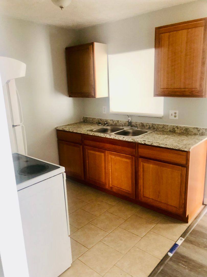 Apartment for rent at 2356 Harrison Ave, Cincinnati, OH 45211