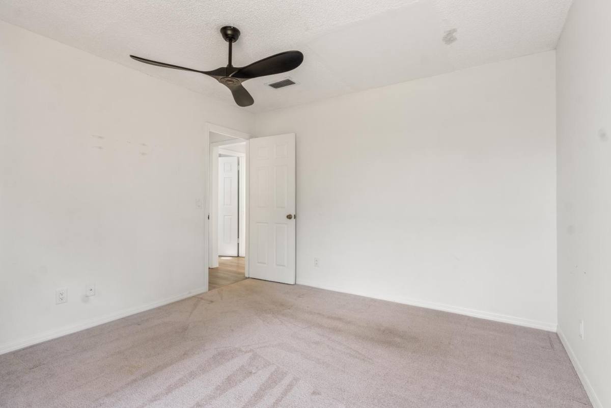 House for rent at 1816 14th Ave SW V, Vero Beach, FL 32962