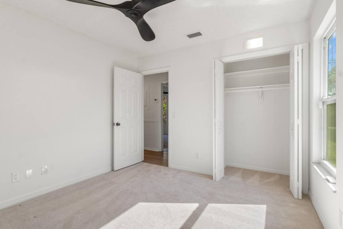 House for rent at 1816 14th Ave SW V, Vero Beach, FL 32962
