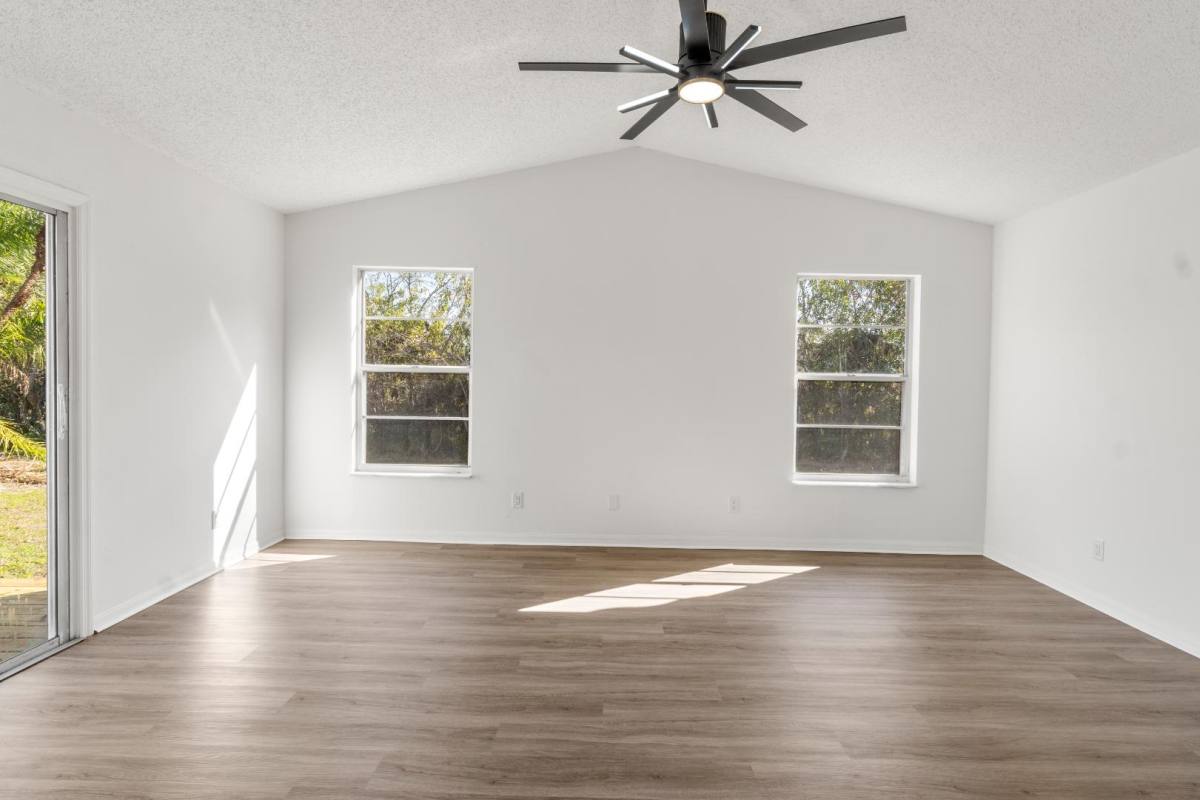 House for rent at 1816 14th Ave SW V, Vero Beach, FL 32962