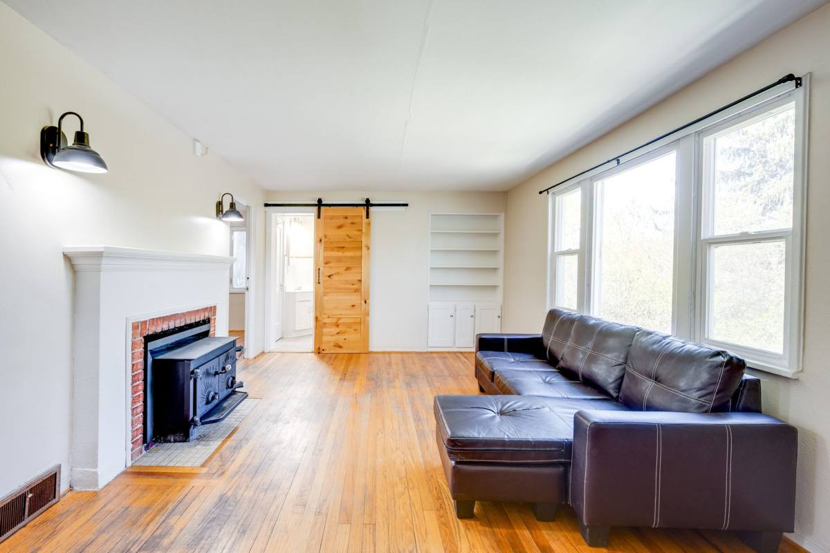 House for rent at 720 NE Illinois St, Pullman, WA 99163