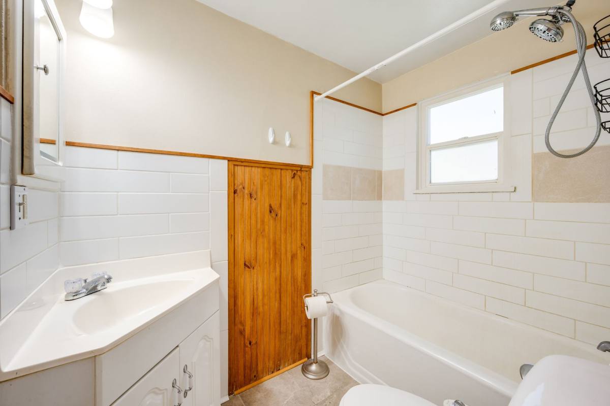 House for rent at 720 NE Illinois St, Pullman, WA 99163