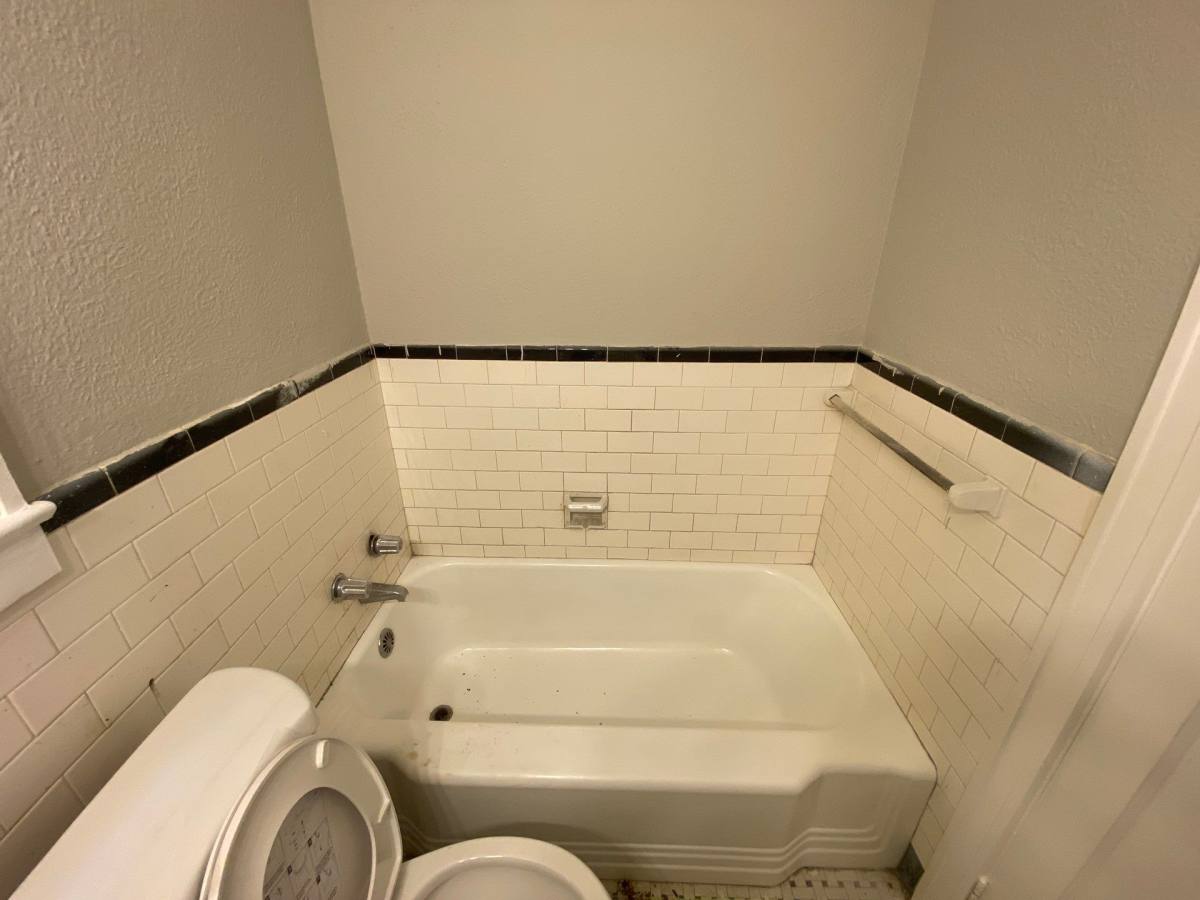 Apartment for rent at 2726 Beryl Ave, Baltimore, MD 21205