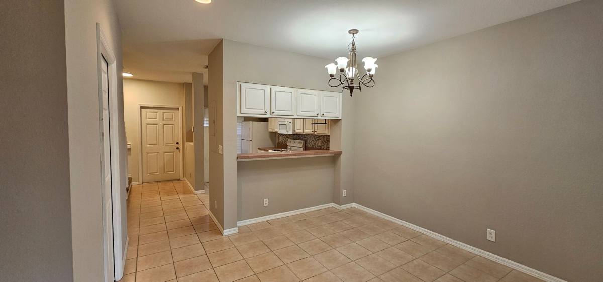 Townhouse for rent at 10032 Poppy Hill Dr, Fort Myers, FL 33966