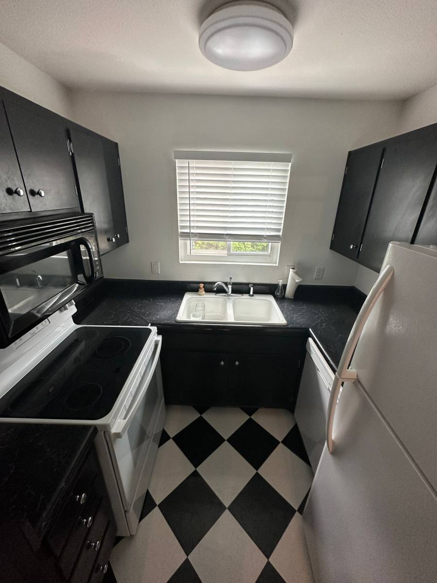 Condo for rent at 815 W Pensacola St, Tallahassee, FL 32304