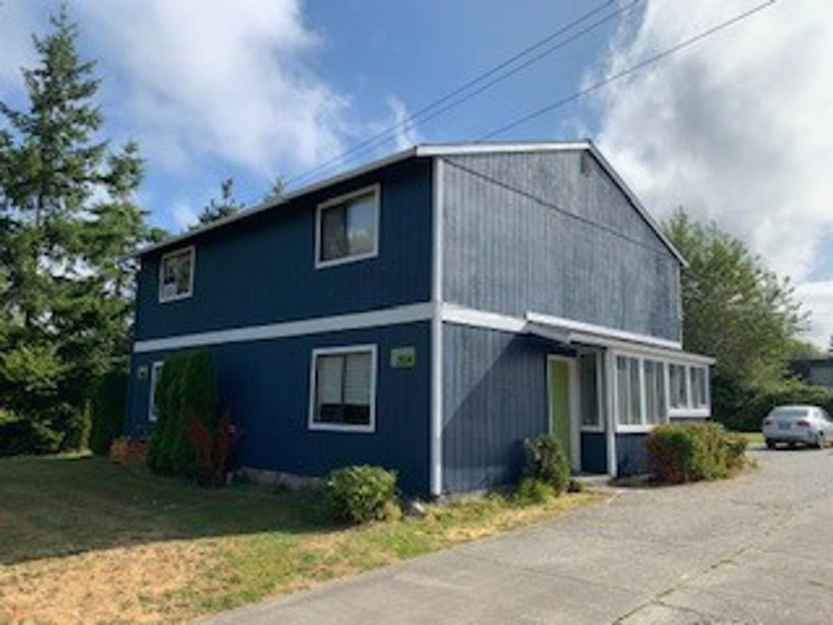 Apartment for rent at 2924 Moore St, Bellingham, WA 98226