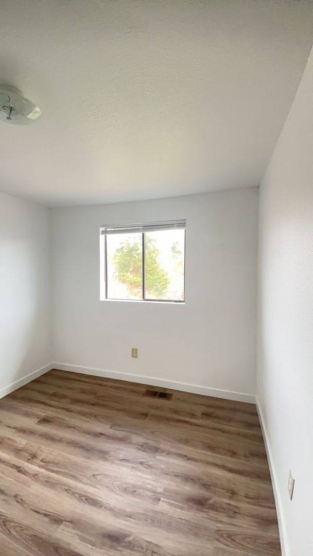 Apartment for rent at 2924 Moore St, Bellingham, WA 98226