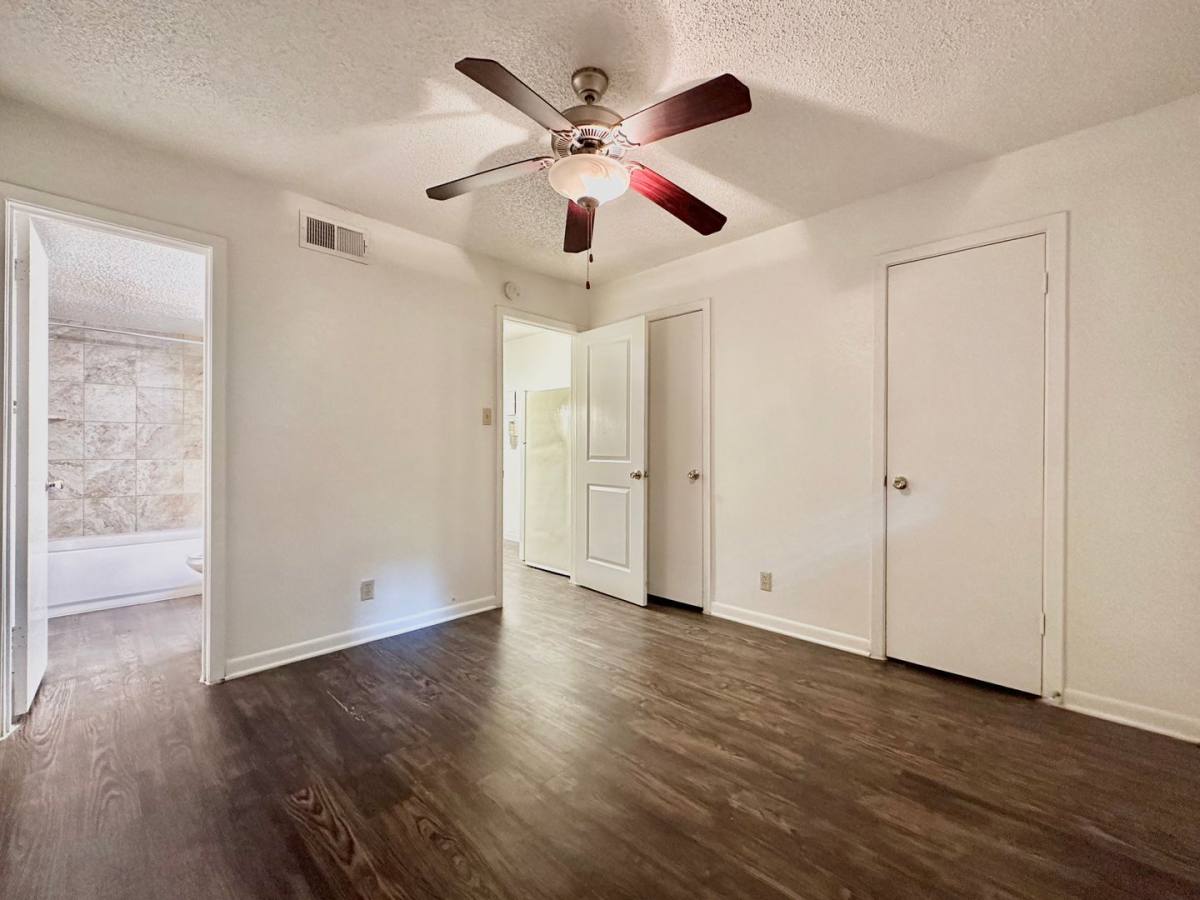 Apartment for rent at 301 W 29th St, Austin, TX 78705