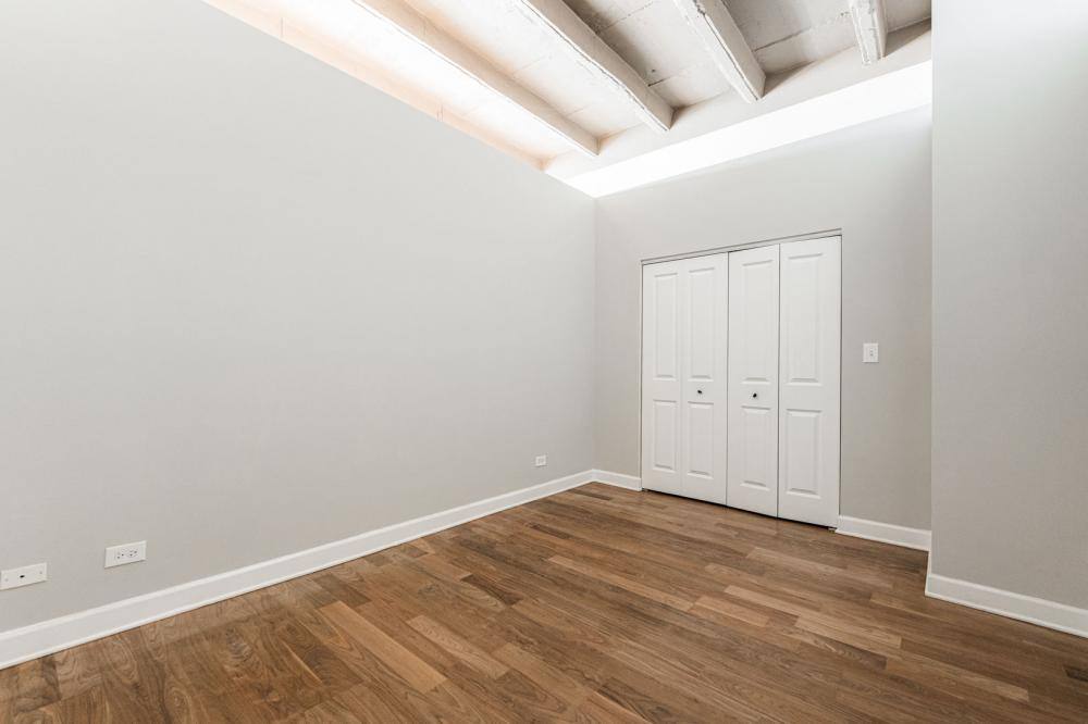 Apartment for rent at 4131 W Belmont Ave #413, Chicago, IL 60641