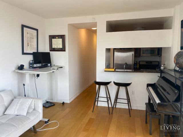 Apartment for rent at 260 W 54th St #40B, New York, NY 10019