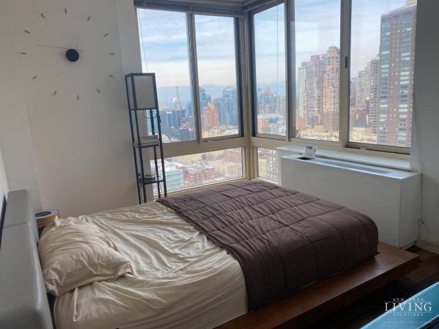 Apartment for rent at 260 W 54th St #40B, New York, NY 10019