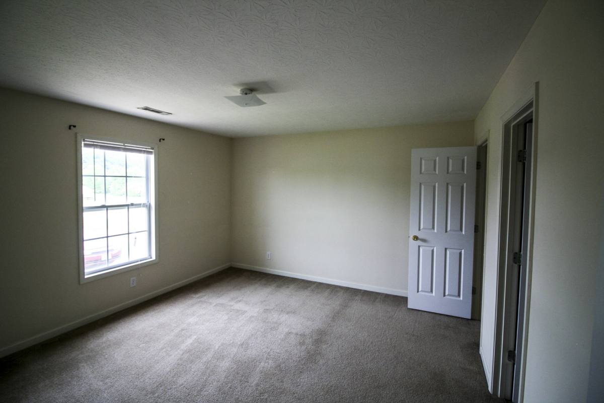 Apartment for rent at 825 Kinniard Rd, Cookeville, TN 38501