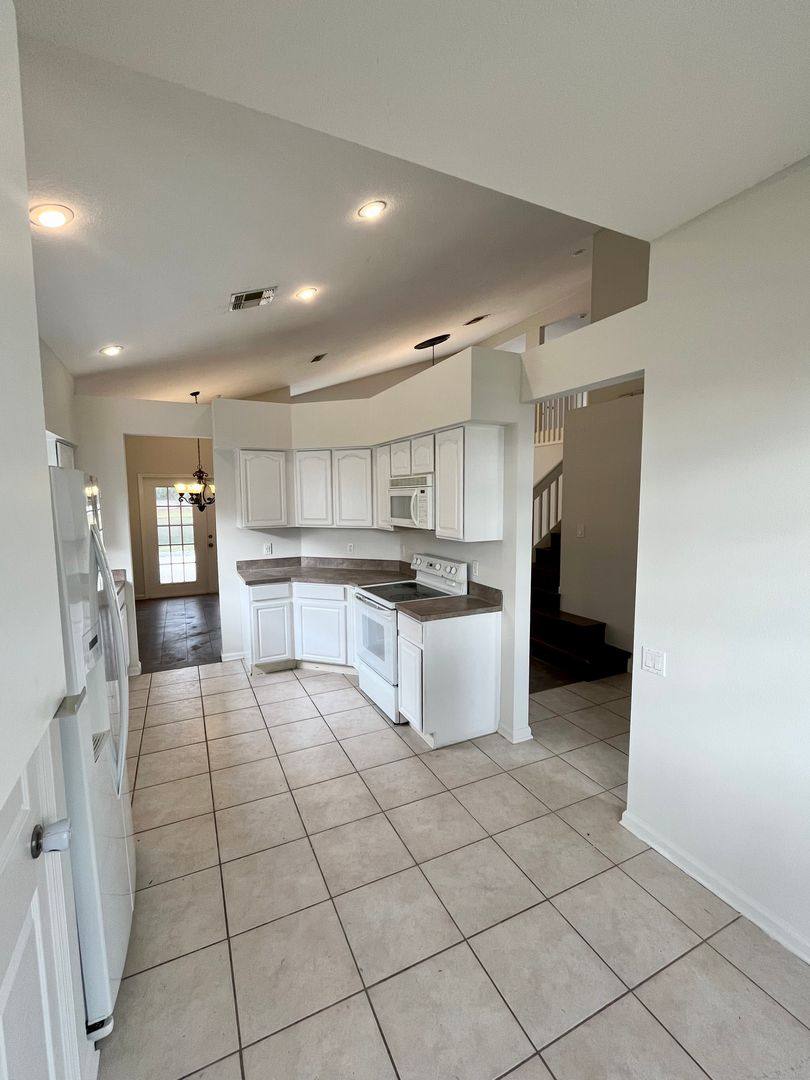 House for rent at 6367 Huntsville St, Orlando, FL 32819