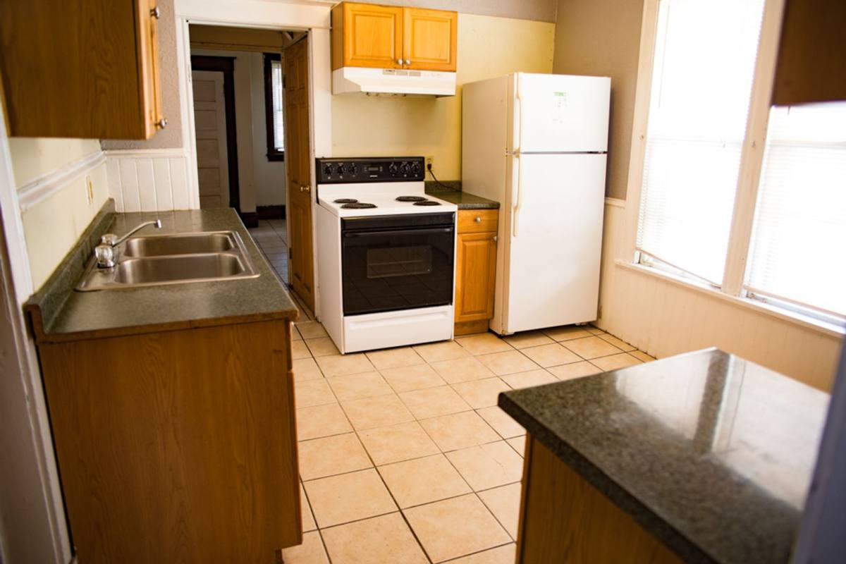 Apartment for rent at 1082 16th Ave SE, Minneapolis, MN 55414
