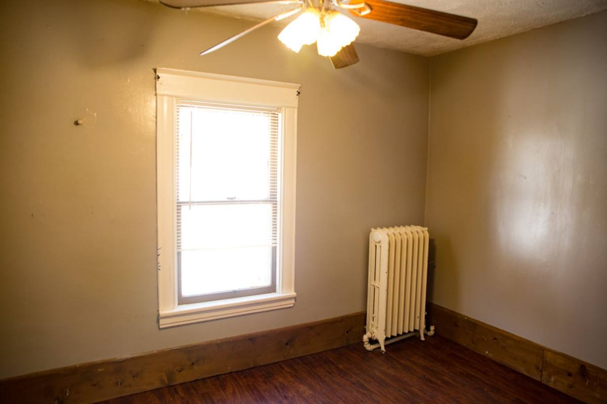 Apartment for rent at 1082 16th Ave SE, Minneapolis, MN 55414