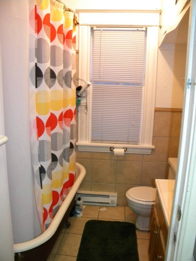 Apartment for rent at 1082 16th Ave SE, Minneapolis, MN 55414