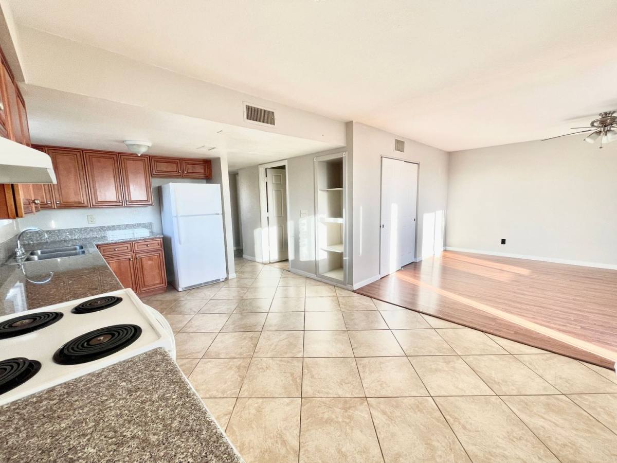 Apartment for rent at 2149 Exeter Dr, Las Vegas, NV 89156