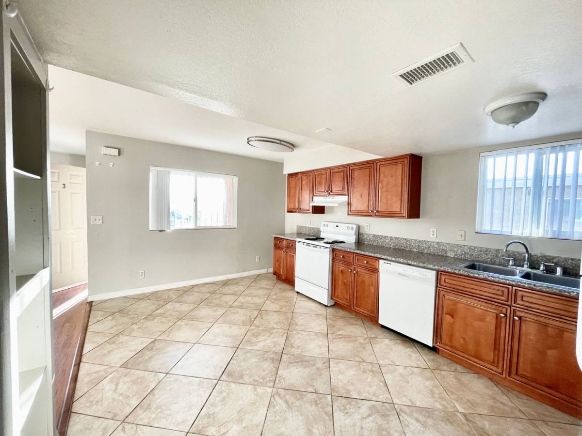 Apartment for rent at 2149 Exeter Dr, Las Vegas, NV 89156