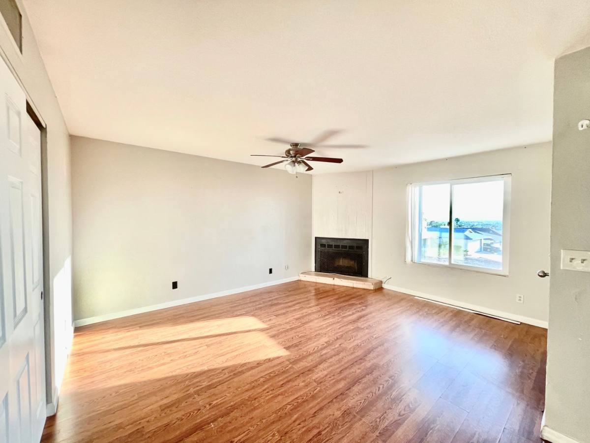 Apartment for rent at 2149 Exeter Dr, Las Vegas, NV 89156