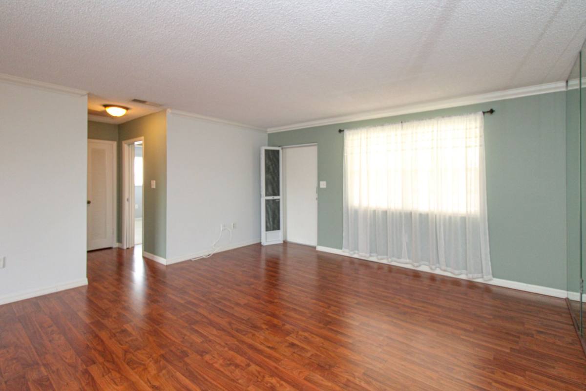 Condo for rent at 729 Palm View Dr, Naples, FL 34110