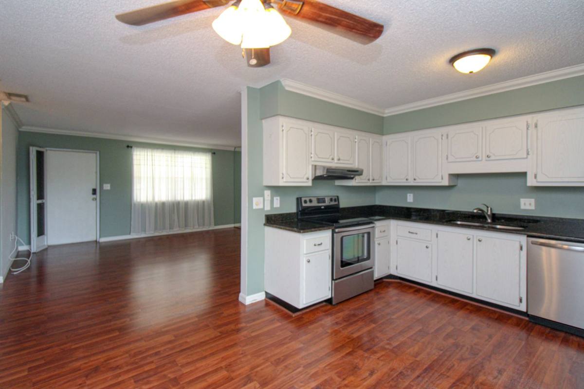 Condo for rent at 729 Palm View Dr, Naples, FL 34110