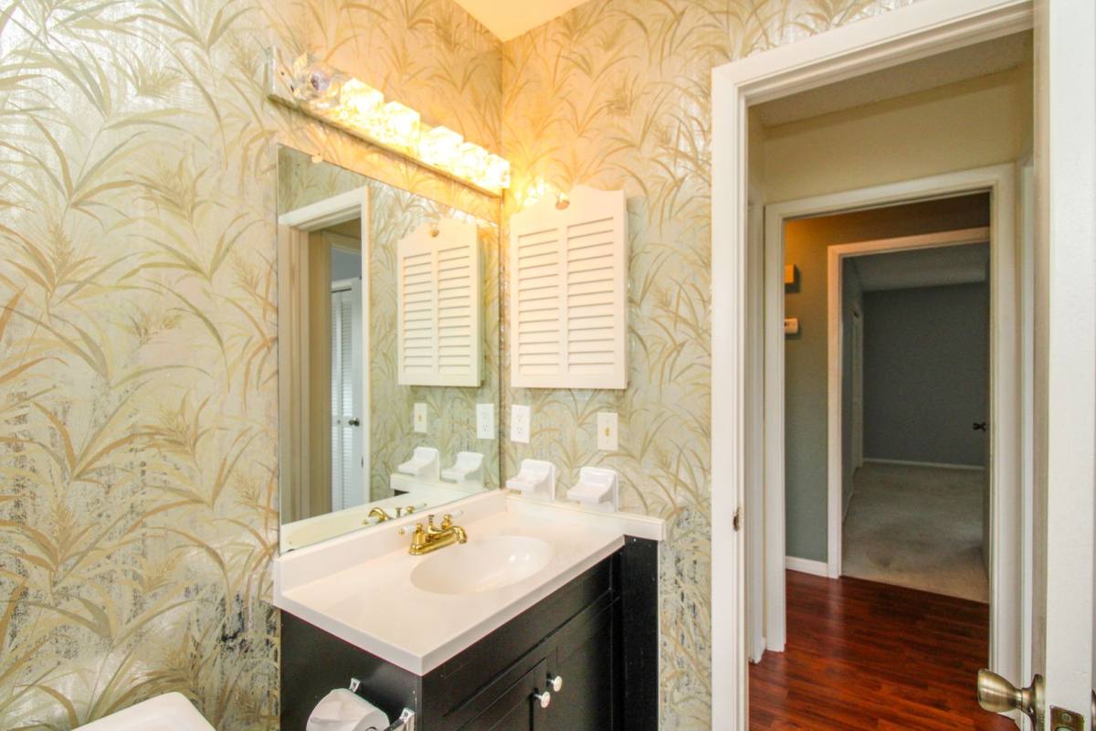 Condo for rent at 729 Palm View Dr, Naples, FL 34110