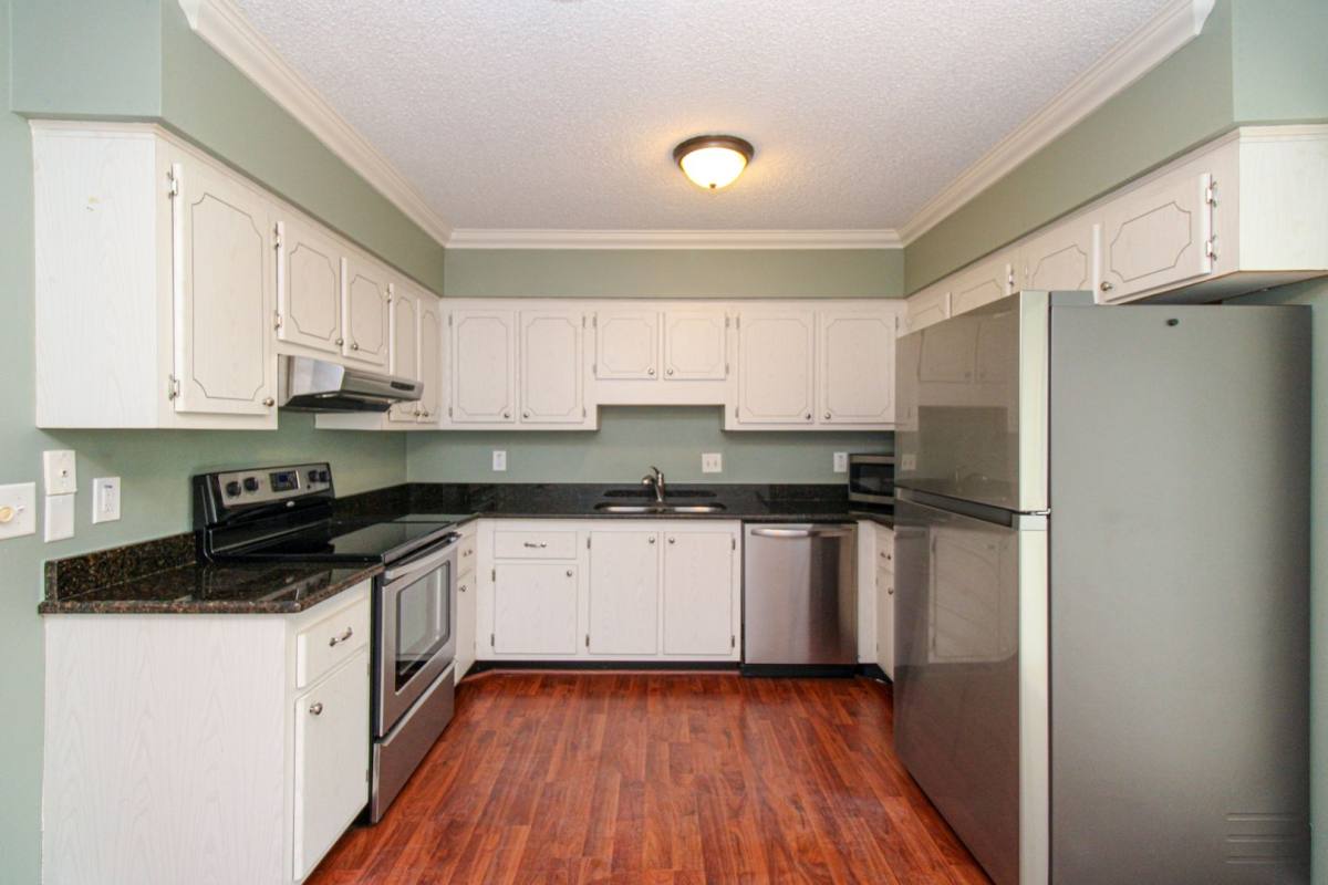 Condo for rent at 729 Palm View Dr, Naples, FL 34110