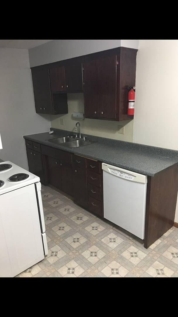 Apartment for rent at 720 6th Ave SE, Minneapolis, MN 55414
