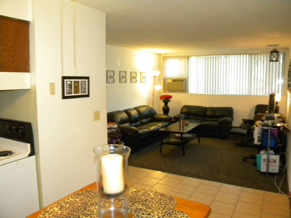Apartment for rent at 720 6th Ave SE, Minneapolis, MN 55414