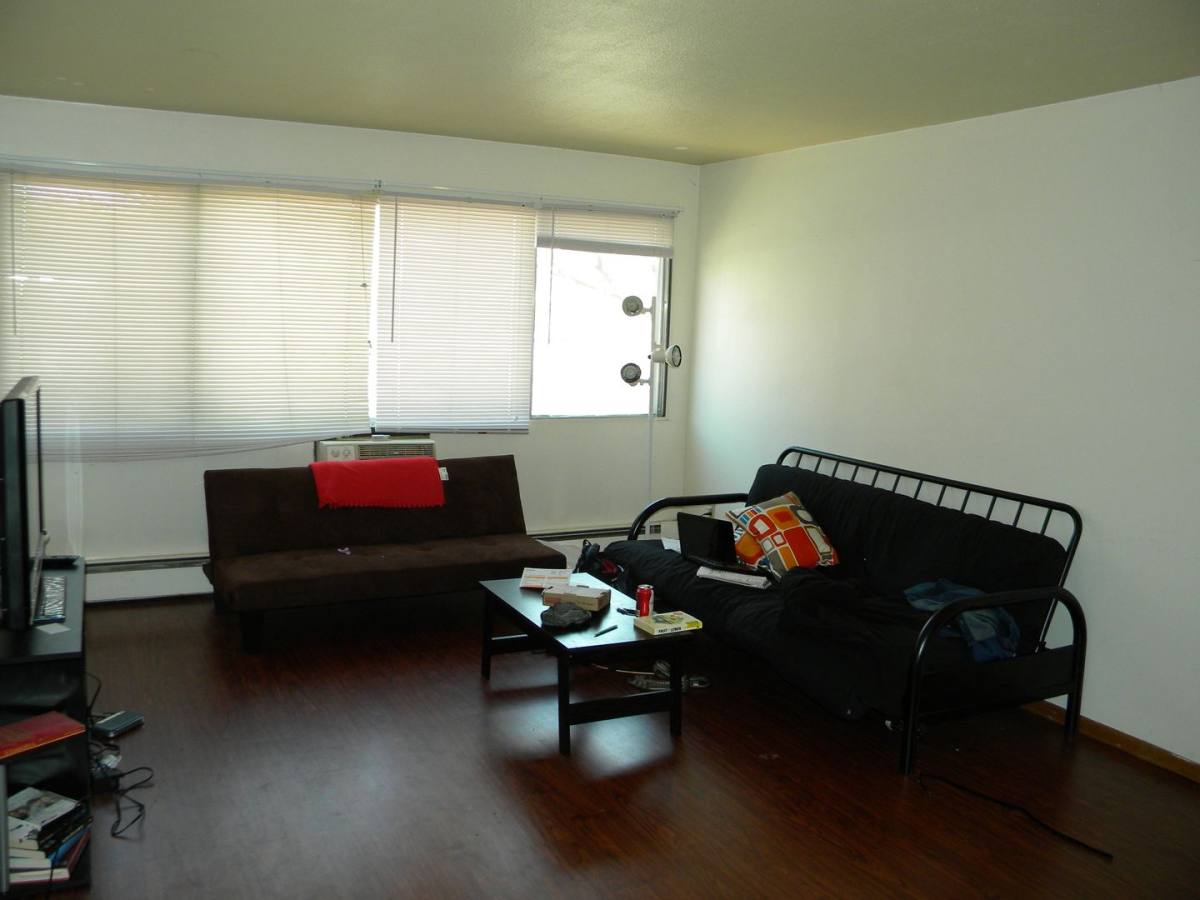 Apartment for rent at 720 6th Ave SE, Minneapolis, MN 55414