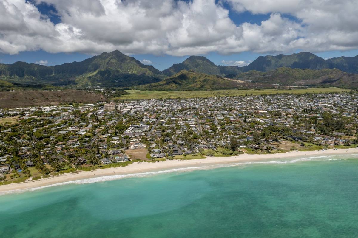 House for rent at 155 Kaapuni Dr, Kailua, HI 96734