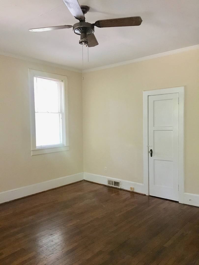 Apartment for rent at 207-209 S Pickens St, Columbia, SC 29205