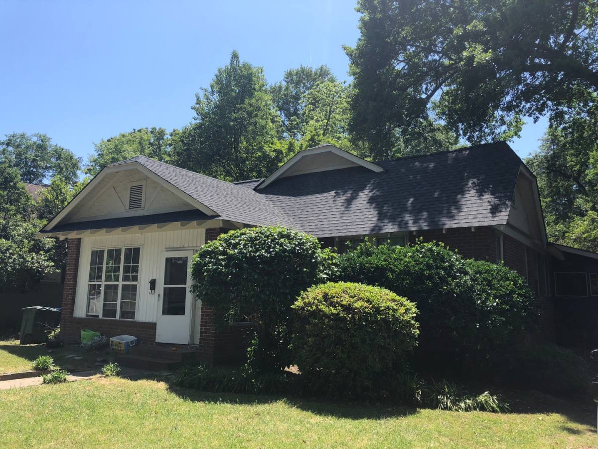 Apartment for rent at 207-209 S Pickens St, Columbia, SC 29205