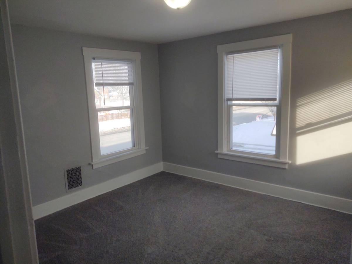 Apartment for rent at 201 & 203 E Locust St, Davenport, IA 52803