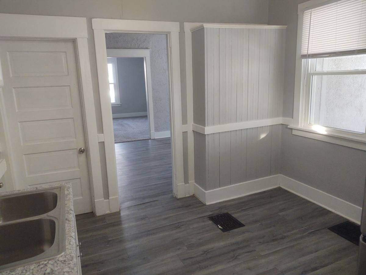 Apartment for rent at 201 & 203 E Locust St, Davenport, IA 52803