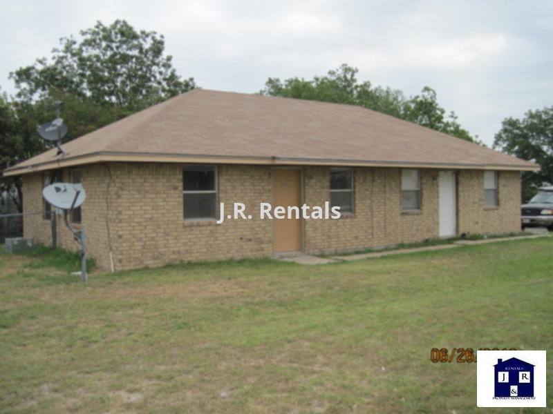 Townhouse for rent at 208 Gibson St #A, Copperas Cove, TX 76522