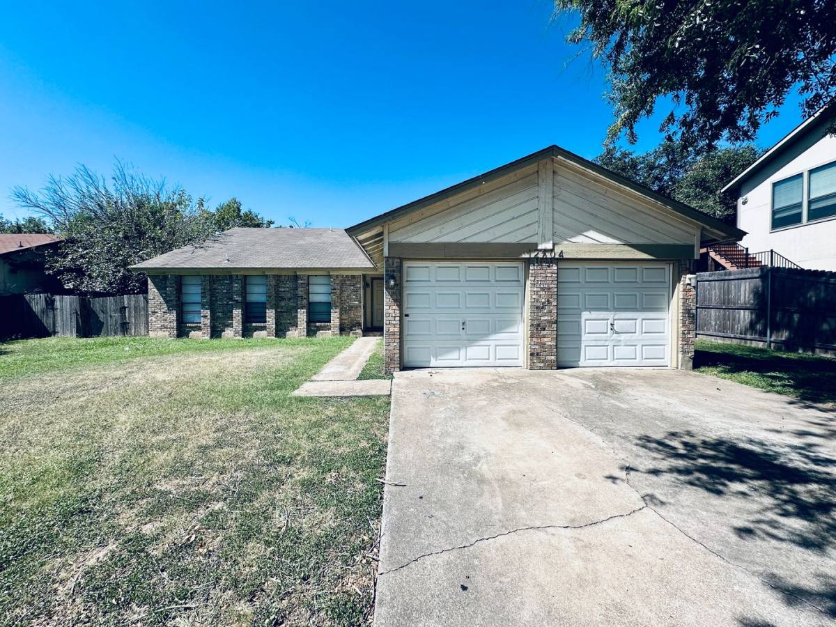 Townhouse for rent at 12504 Tree Line Dr, Austin, TX 78729